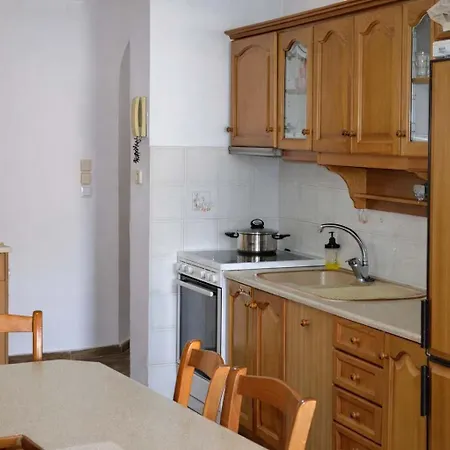 Matroni's House - Seafront Getaway In Монемвазия