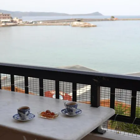 Matroni's House - 2ος όροφος, ιδιόκτητο σπίτι Apartment Monemvasia