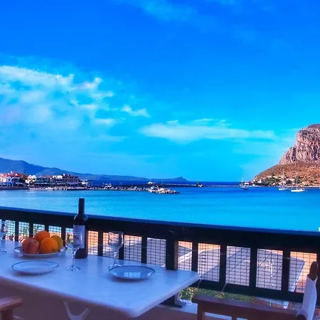 Matroni's House - 2ος όροφος, ιδιόκτητο σπίτι Monemvasía