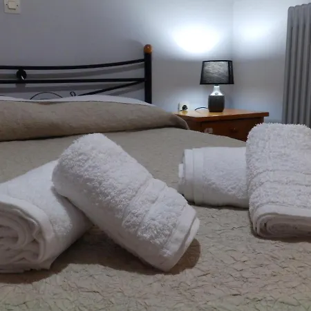 Matroni'S House - Seafront Apartment In Monemvasia *