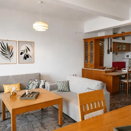 Matroni's House - Seafront Getaway In * Monemvasía