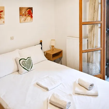Appartement Matroni's House - Seafront Getaway In