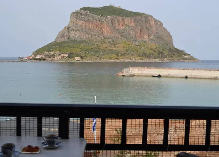 Matroni's House - 2ος όροφος, ιδιόκτητο σπίτι Apartman Monemvasziá