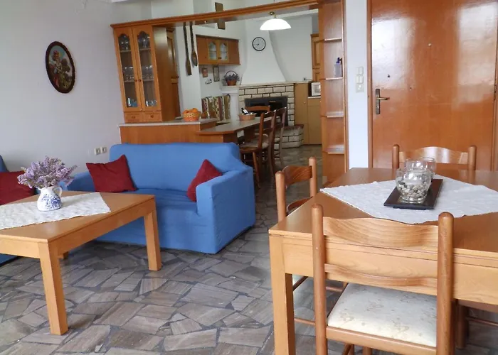 Matroni's House - Seafront Getaway In Appartement Monemvasia